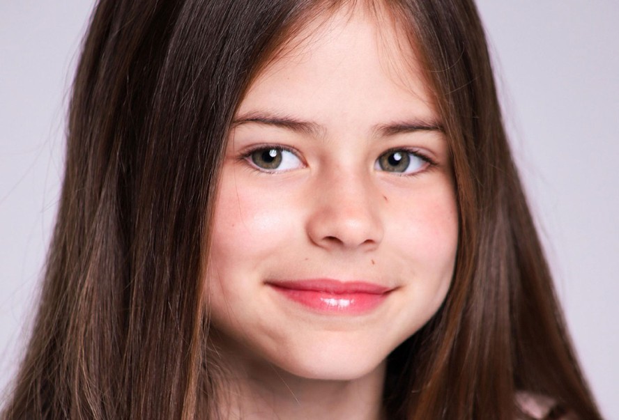Atriz mirim Mel Summers faz 9 anos e estreia como produtora de cinema ...