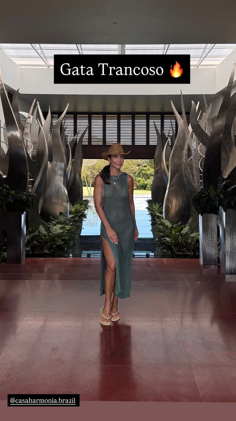 Ivete Sangalo vai à praia em Trancoso com a família — Foto: Reprodução/Instagram