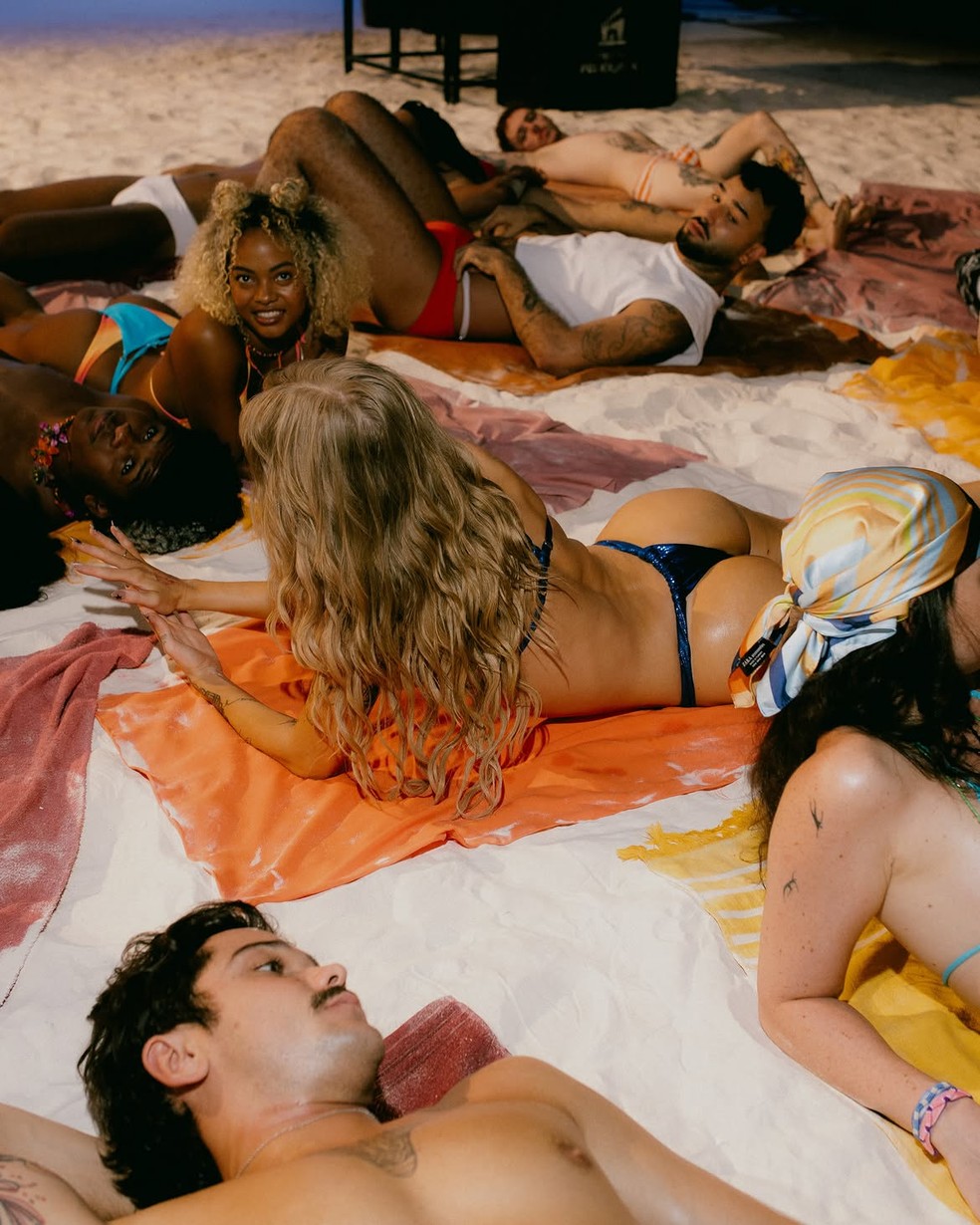 Luísa Sonza compartilhou registos de 'Tropical Paradise' — Foto: Reprodução/Instagram