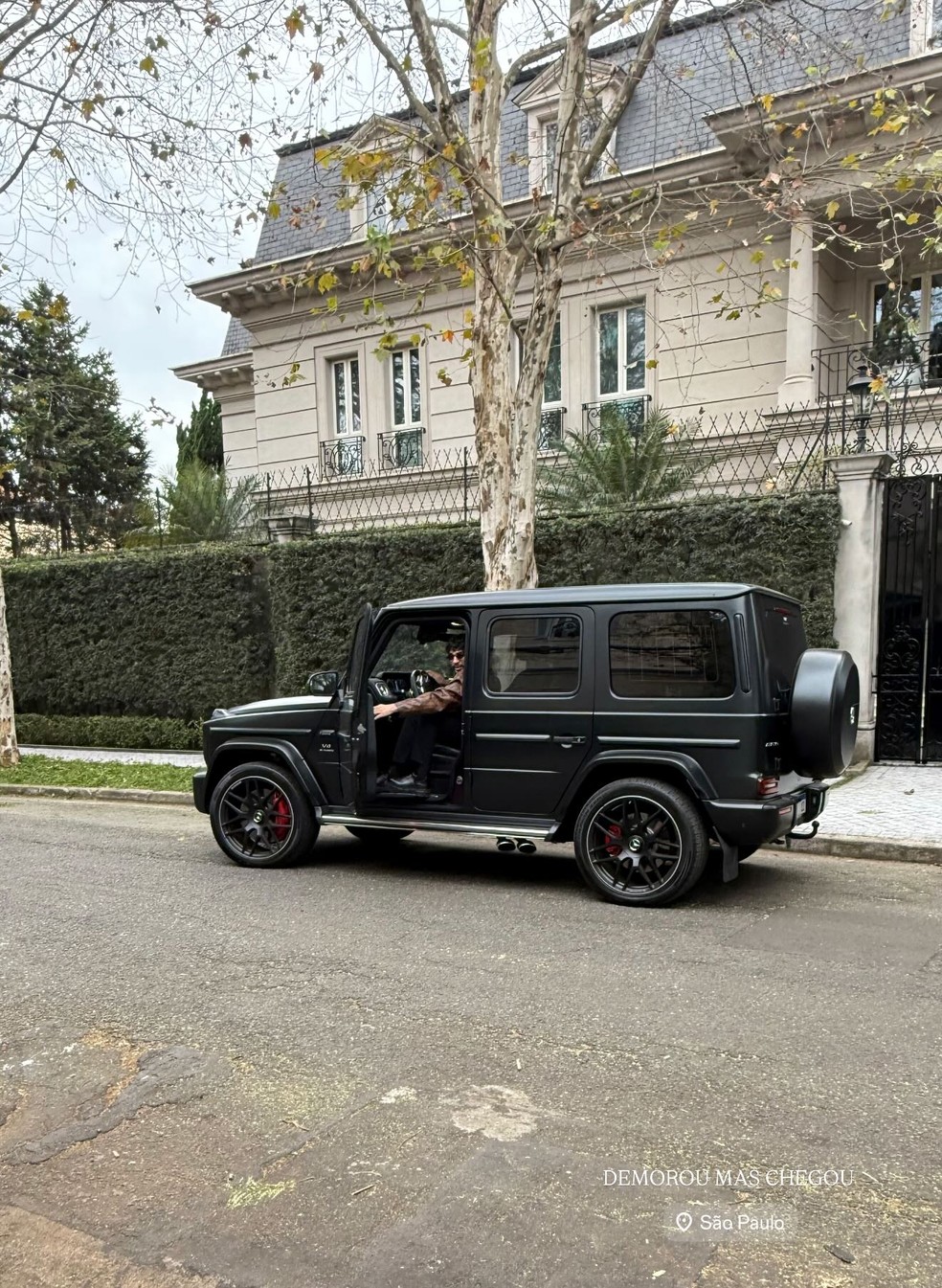 Nattan com seu novo carro — Foto: Reprodução/Instagram