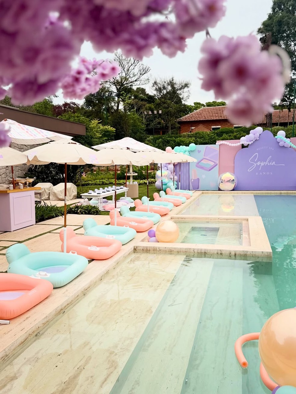 Maíra Cardi faz festão luxuoso de 3 dias com tema spa para aniversário da filha Sophia; confira os detalhes! — Foto: Reprodução/Instagram/@twiggysk