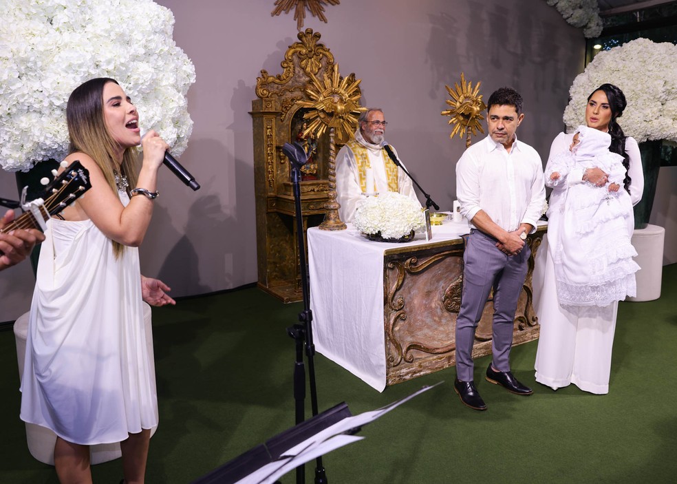 Zezé Di Camargo chora com apresentação de Wanessa — Foto: Manuela Scarpa/Brazil News