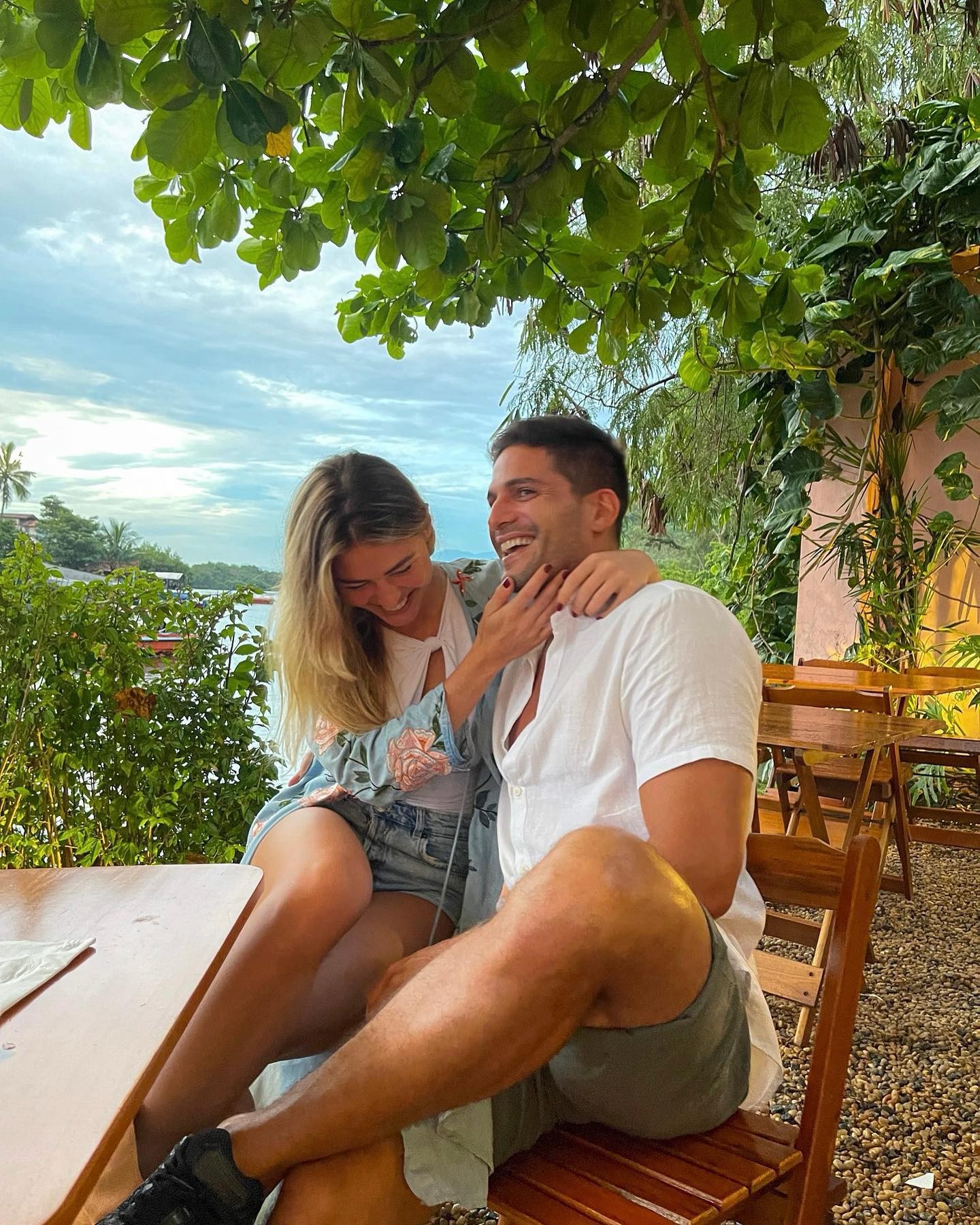 André Martinelli e Isabelle Sawetz anunciaram o fim do namoro em agosto deste ano — Foto: Reprodução do Instagram