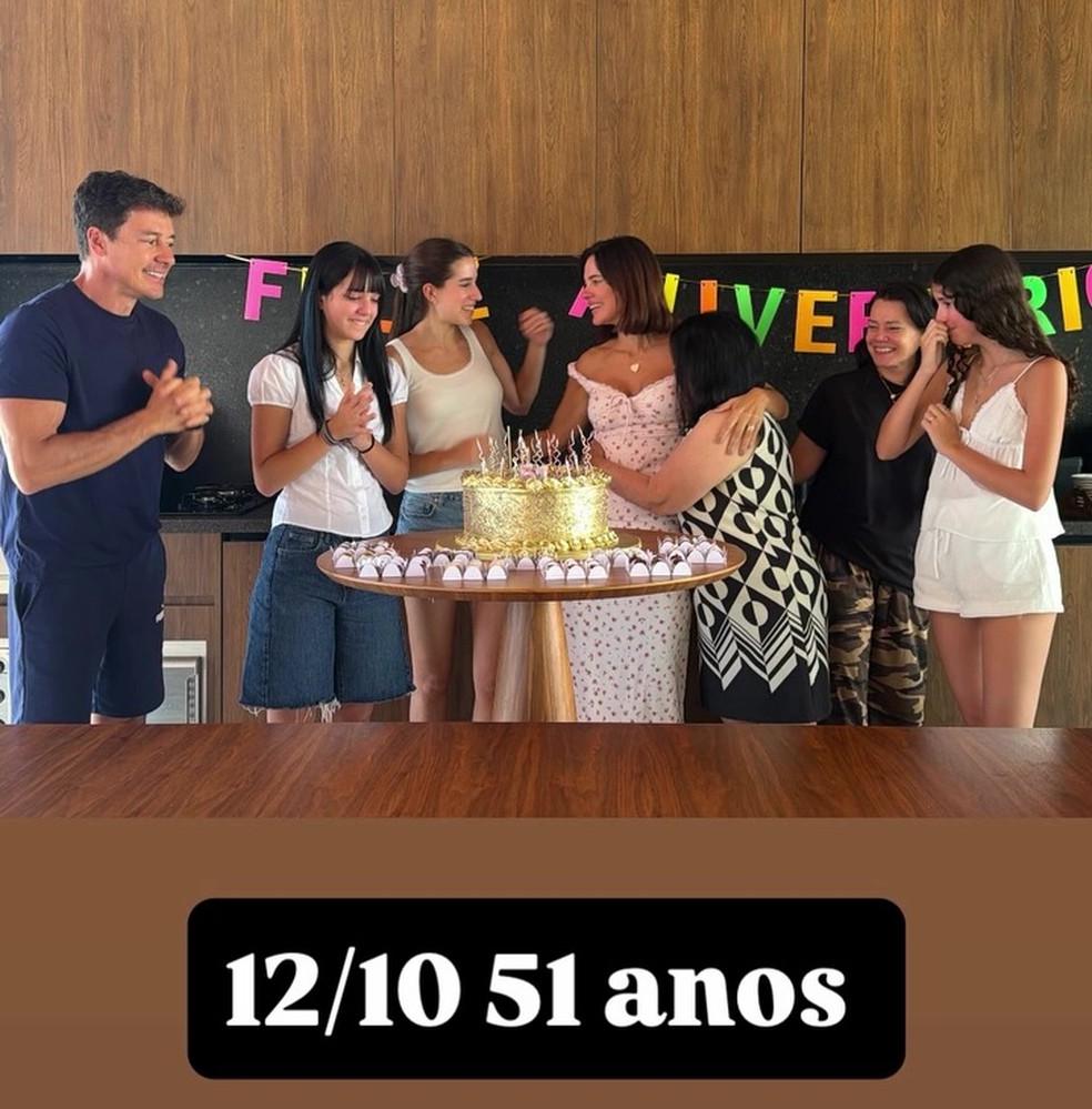 Vera Viel faz 51 anos e comemora em família — Foto: Reprodução/Instagram
