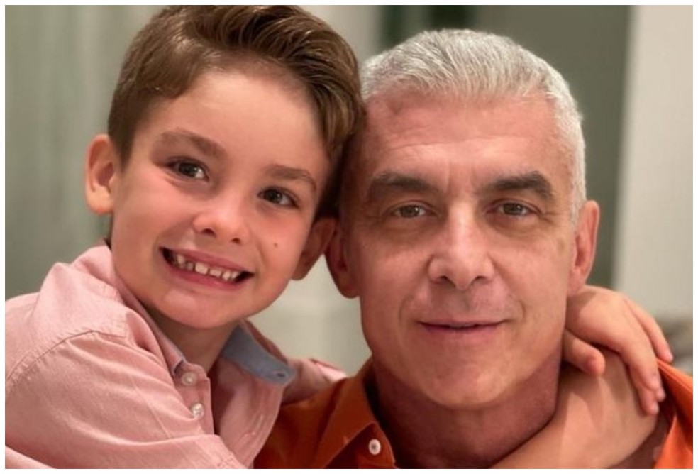 Alexandre Correa com o filho, Alezinho — Foto: Reprodução/Instagram