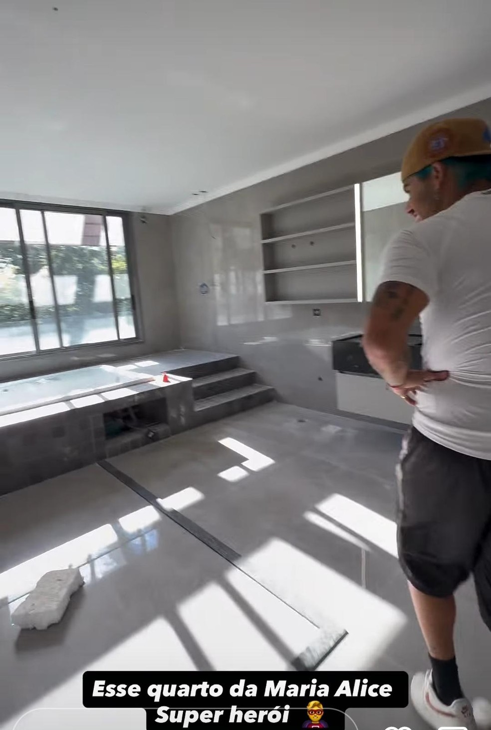 Zé Felipe mostra cômodos da nova mansão — Foto: reprodução/Instagram