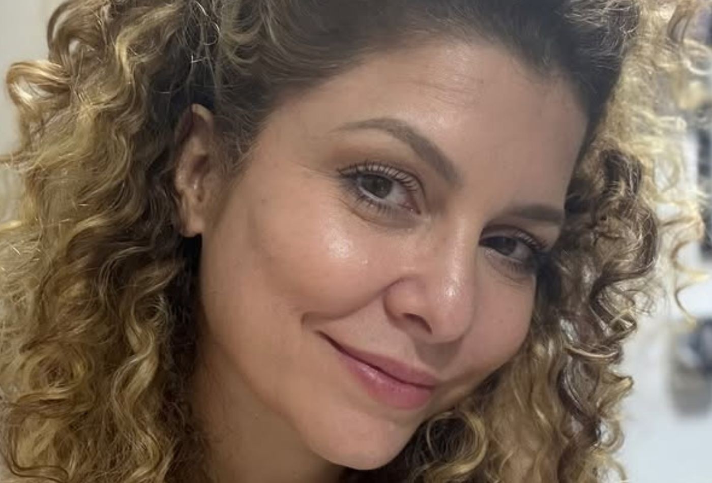 Solteira, Bárbara Borges revela o que pensa sobre sexo após término: 'Energia vital da vida'