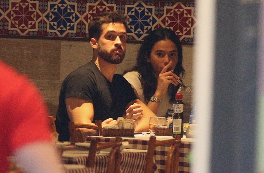 Bruna Marquezine e João Guilherme