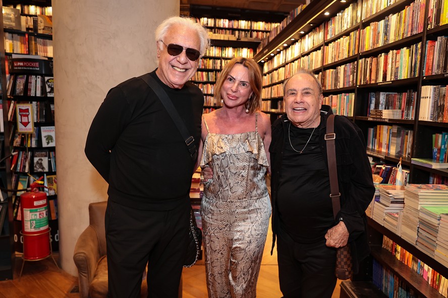 Antonio Fagundes, Mari Saade e Stênio Garcia