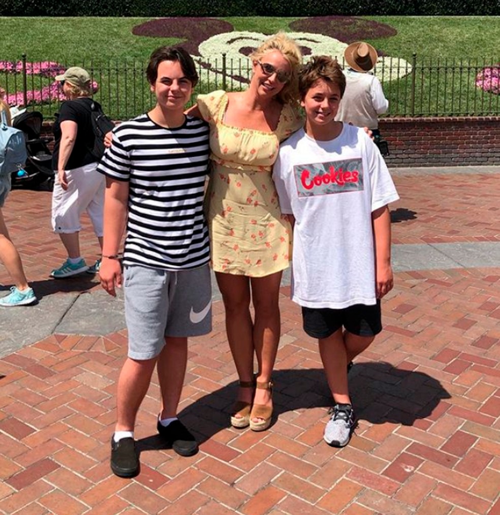Britney Spears com os filhos, Jayden James Federline e Sean Federline — Foto: Reprodução/ Instagram