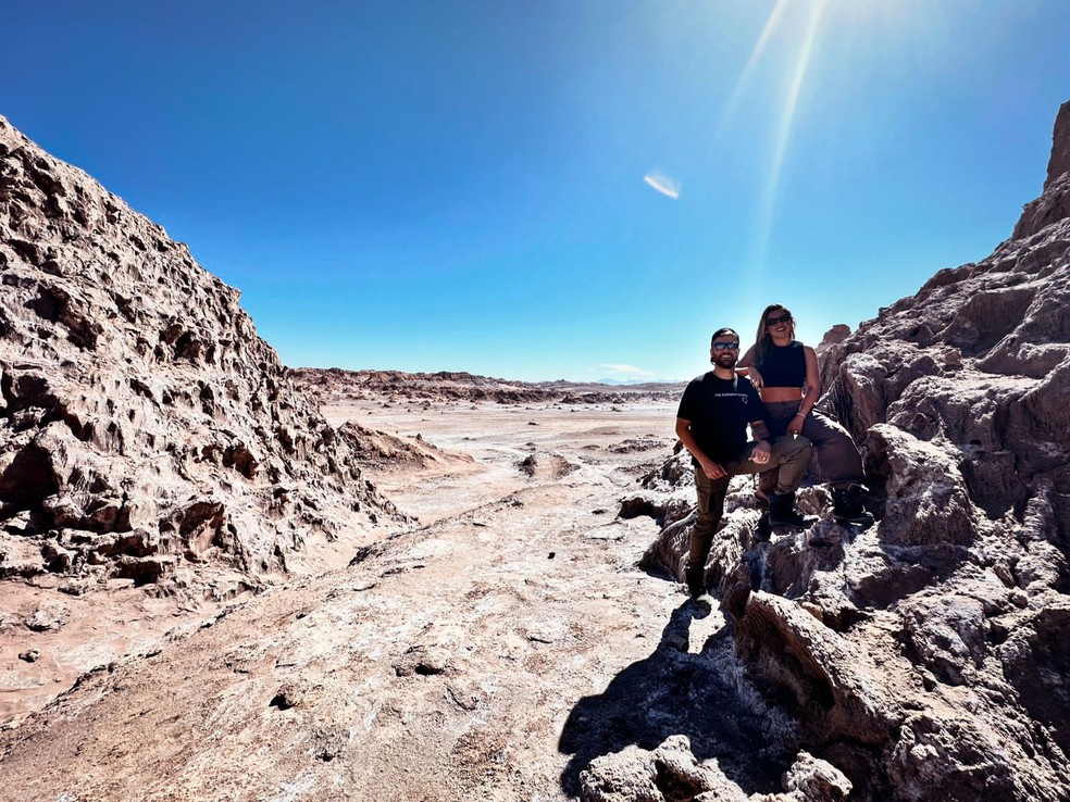 Natália Toscano e Zé Neto em San Pedro de Atacama — Foto: Arquivo pessoal