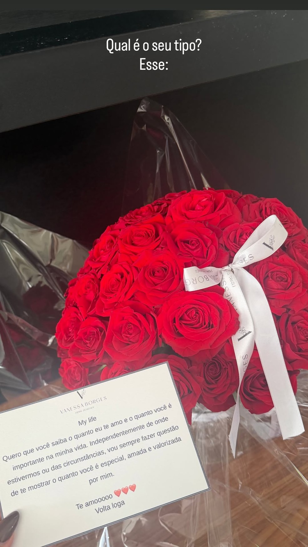 Tainá Militão ganha buquê e declaração romântica de Eder Militão: 'Esse é meu tipo' — Foto: Reprodução/Instagram