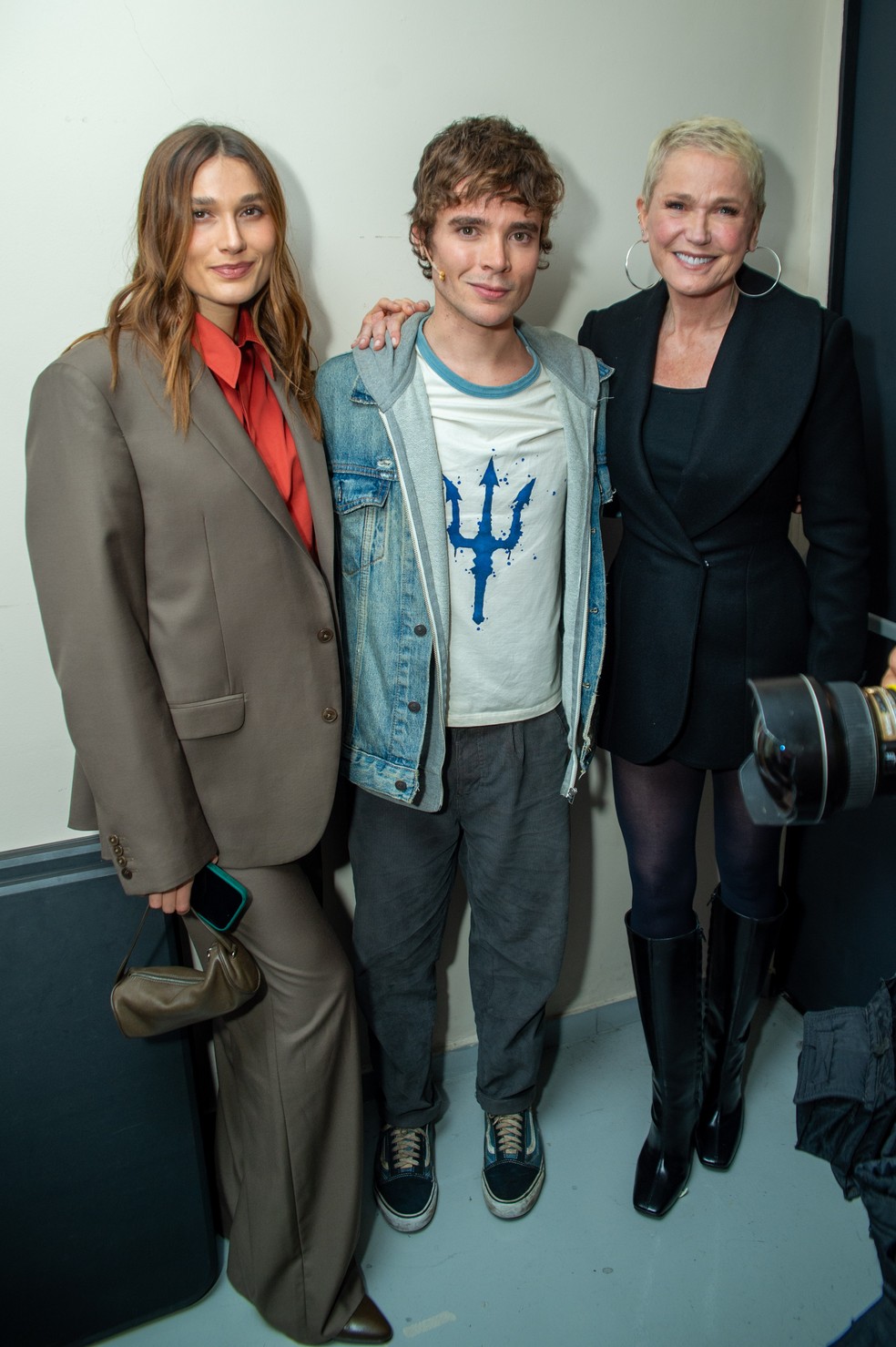 Sasha Meneghel, João Lucas e Xuxa — Foto: Eduardo Martins/BrazilNews
