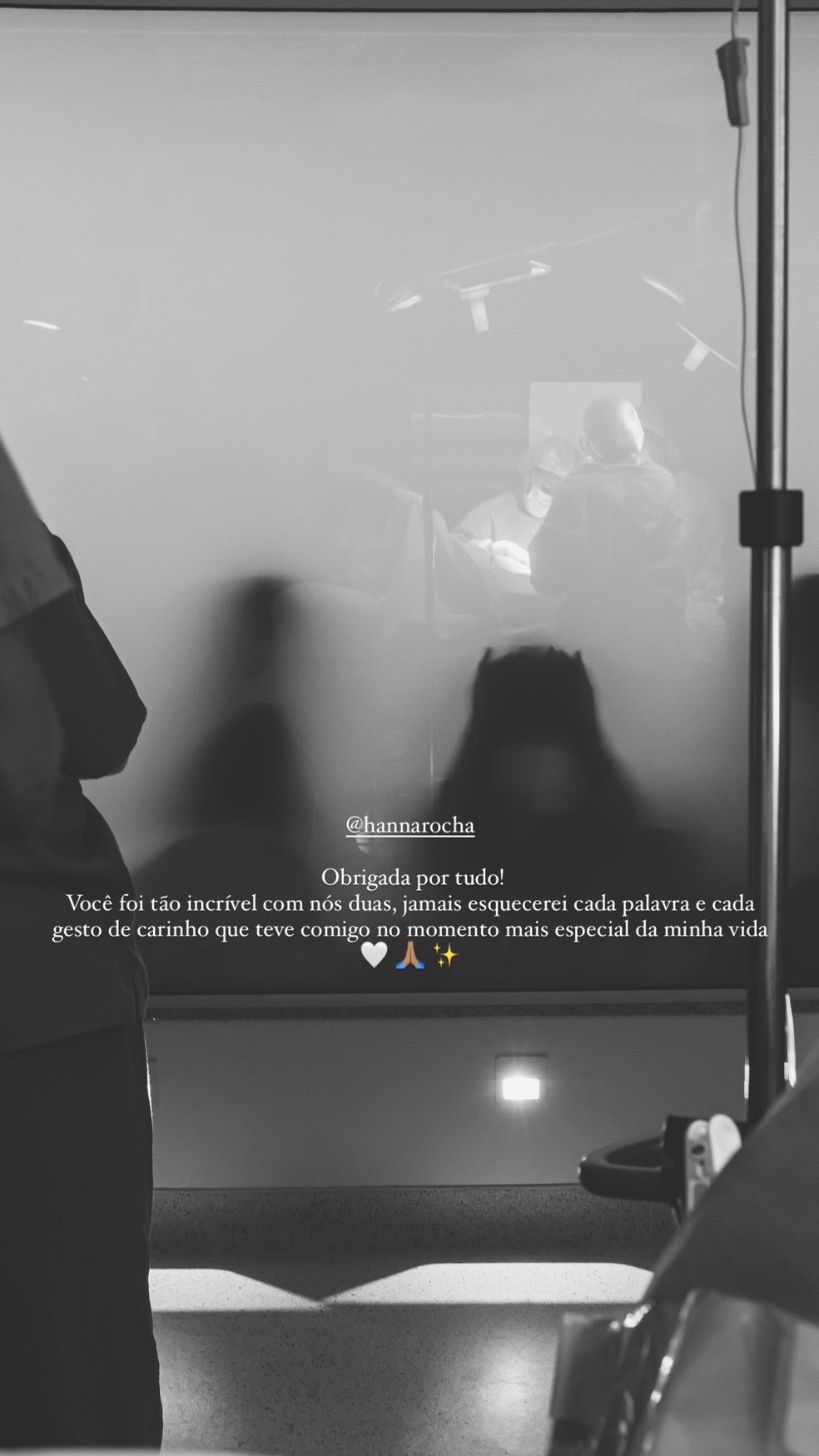 Amanda Kimberlly mostra nascimento da filha — Foto: Reprodução/Instagram
