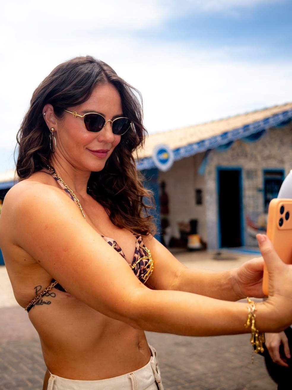 Paolla Oliveira abre álbum de fotos do mês de fevereiro — Foto: Reprodução/ Instagram