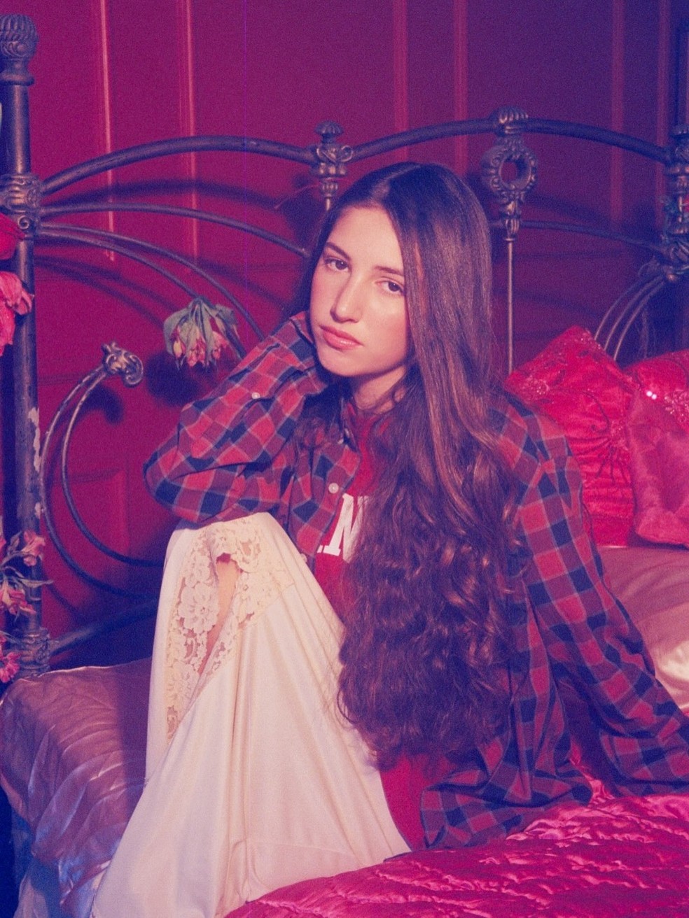 Clara Guimarães em 'Confissões de Adolescente' — Foto: Reprodução/@amaalplp
