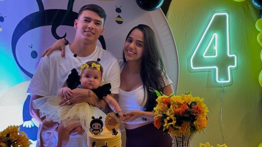 Filha de Mirella Santos, das Gêmeas Lacração, ganha mesversário de abelha
