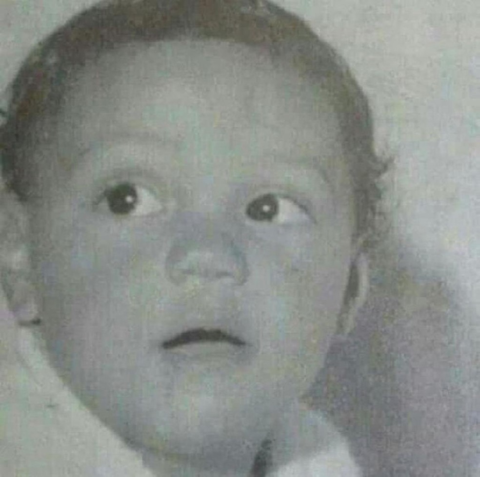 O cantor Belo quando criança — Foto: Reprodução/Instagram