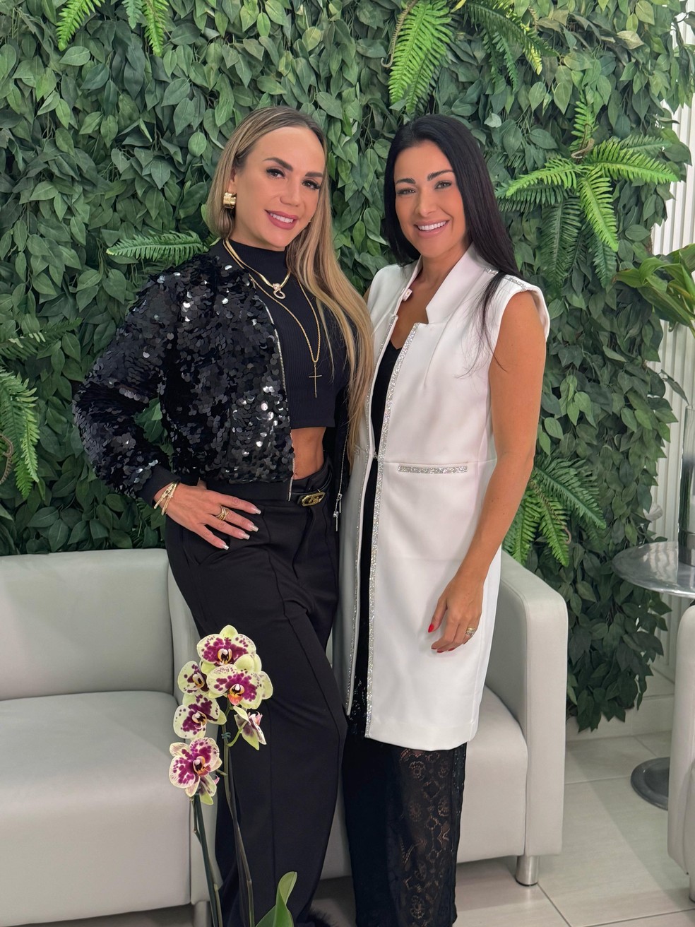 Francine Carvalho e Priscila — Foto: Divulgação