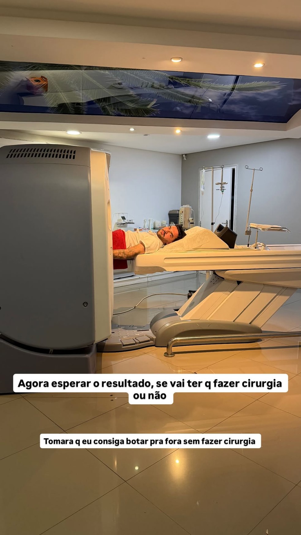 Luan Pereira desabafa após pedras nos rins— Foto: Instagram @luanpereiracantor