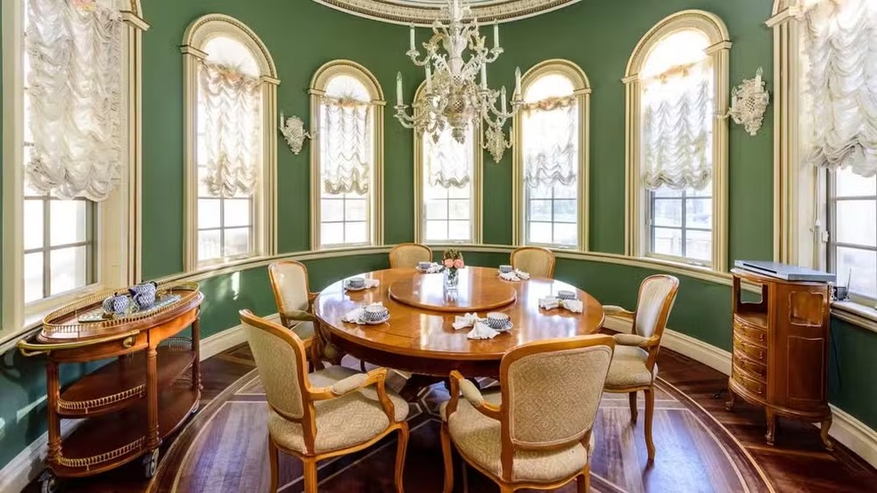 Castelo em que fam&iacute;lia de Vini Jr. est&aacute; hospedada &mdash; Foto: Concierge Auctions/ reprodu&ccedil;&atilde;o