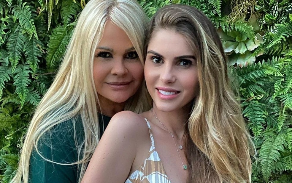 Monique Evans e Bárbara Evans — Foto: Reprodução/Instagram