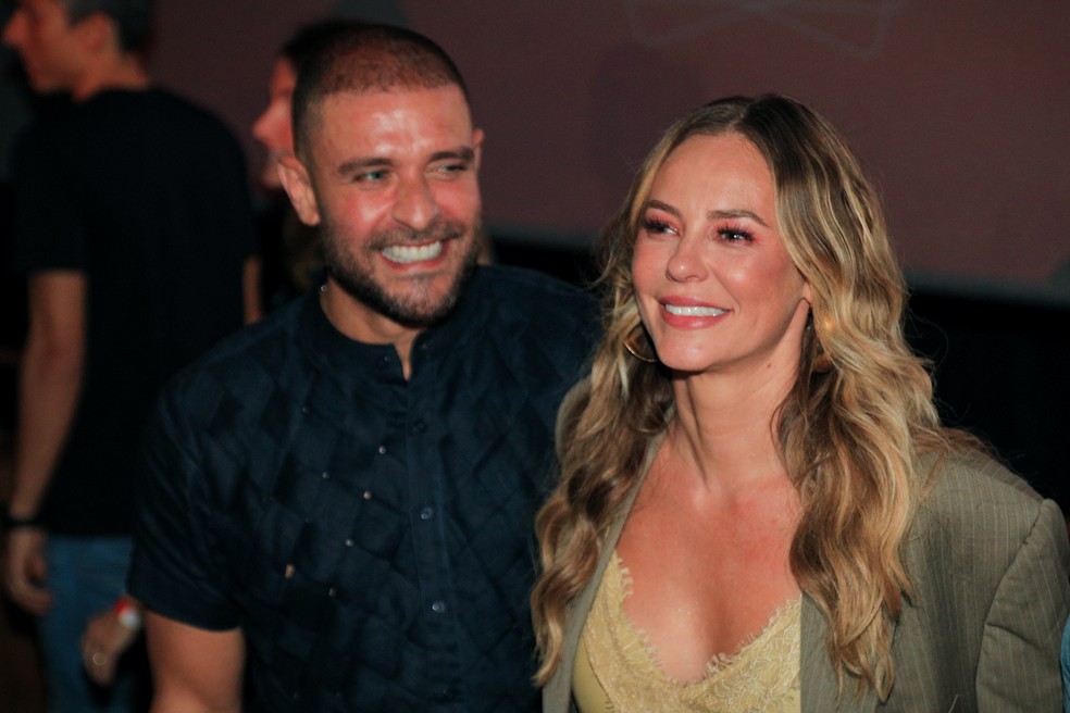 Paolla Oliveira e Diogo Nogueira — Foto: Victor Chapetta/AgNews