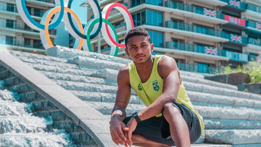 Jogos Olímpicos 2024: Isaac Souza, atleta do Brasil em saltos ornamentais, quer inspirar jovens