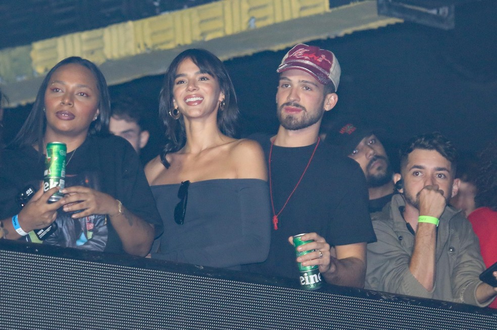 Bruna Marquezine e João Guilherme — Foto: Lucas Ramos / Brazil News