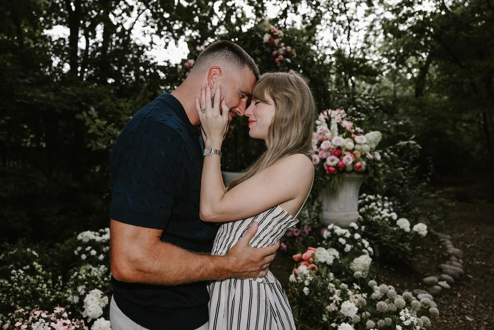 Taylor Swift e Travis Kelce — Foto: Reprodução/ Instagram