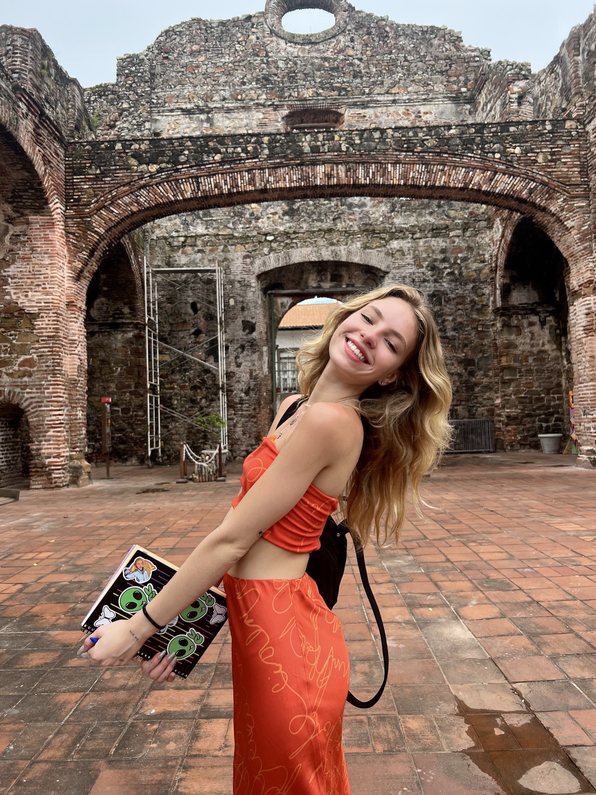 Conheça Fefe, a tiktoker do momento: 'Sou um ser humano imperfeito que faz uns vídeos legais'