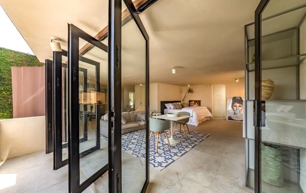 Casa nova de Bianca Andrade é descrita como 'brutalista com muita personalidade' e vale R$ 9 milhões; fotos — Foto: Reprodução/Instagram/@alebento.imoveis