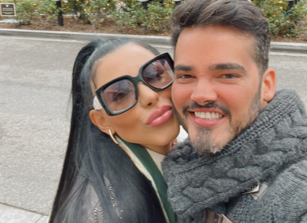 Aos prantos, Jenny Miranda anuncia separação de Fábio Gontijo: 'Decisão ...
