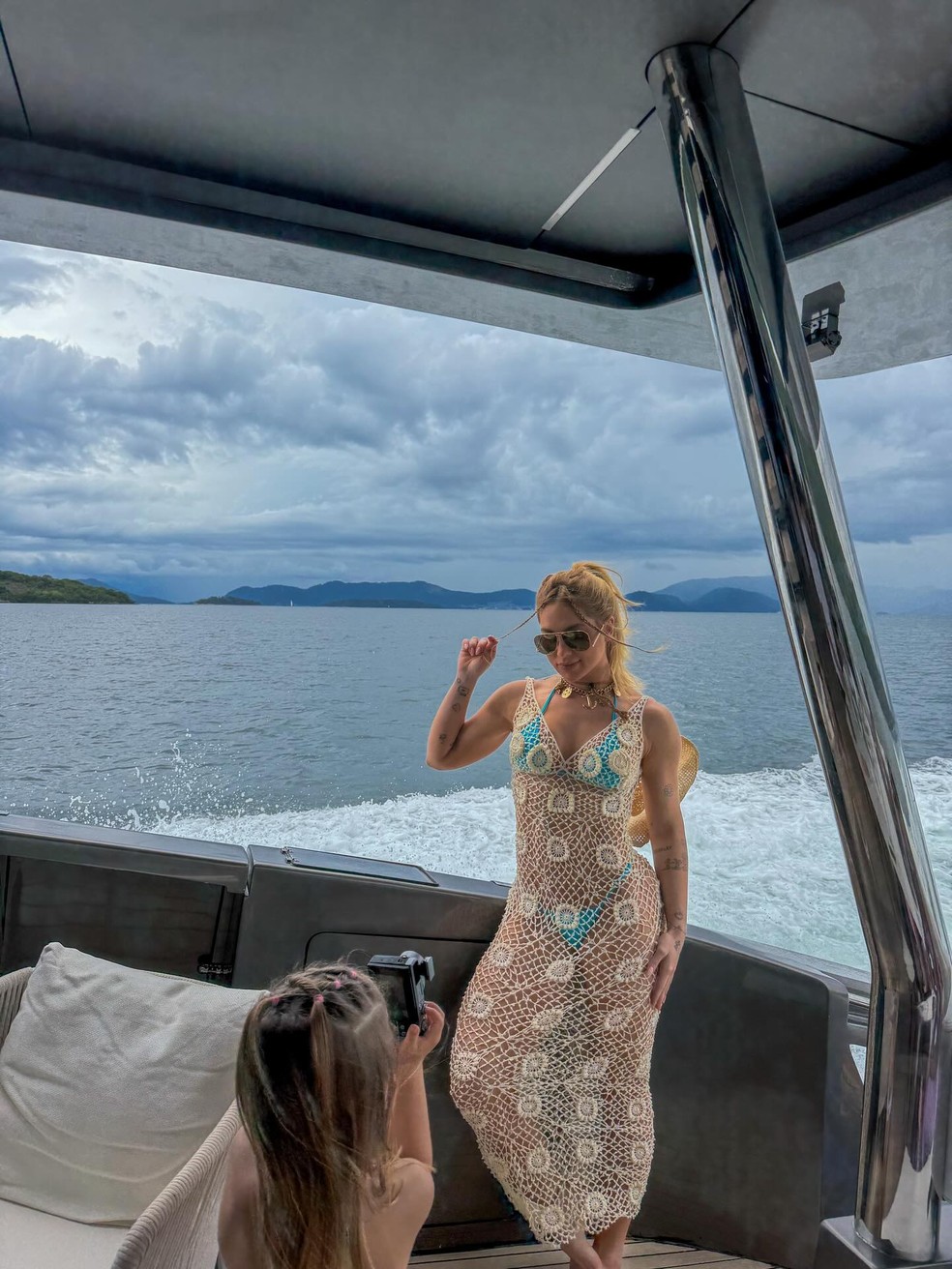 Virginia Fonseca curte dia de barco com os filhos — Foto: Reprodução/ Instagram