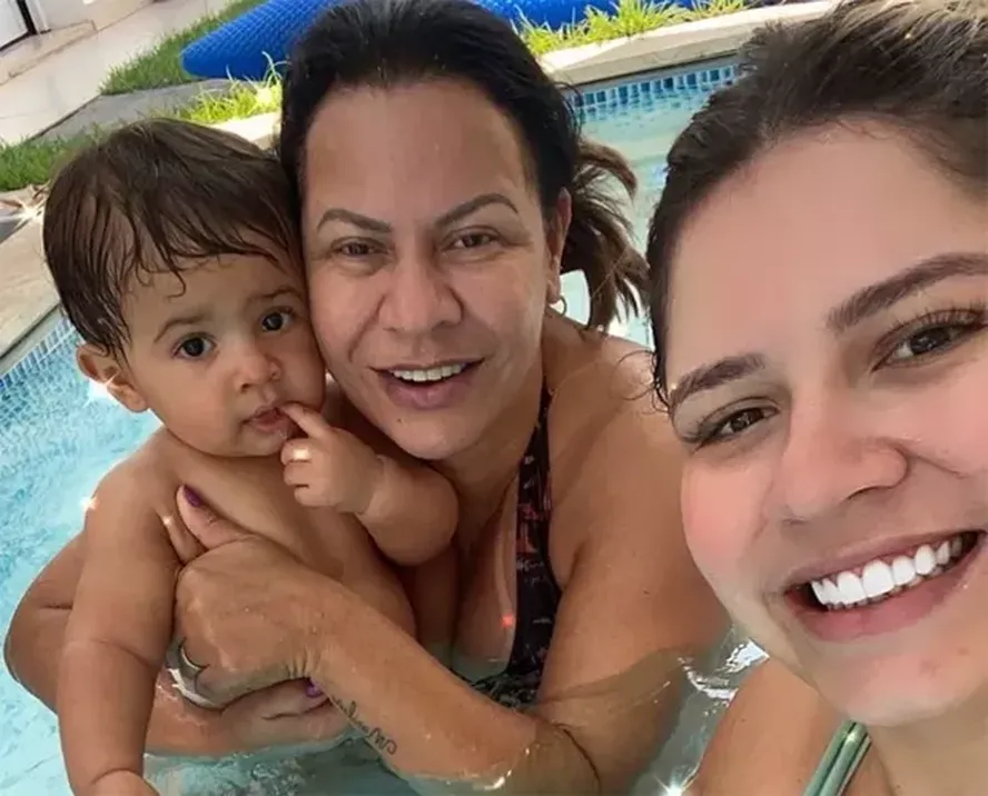 Leo, Dona Ruth e Marília Mendonça