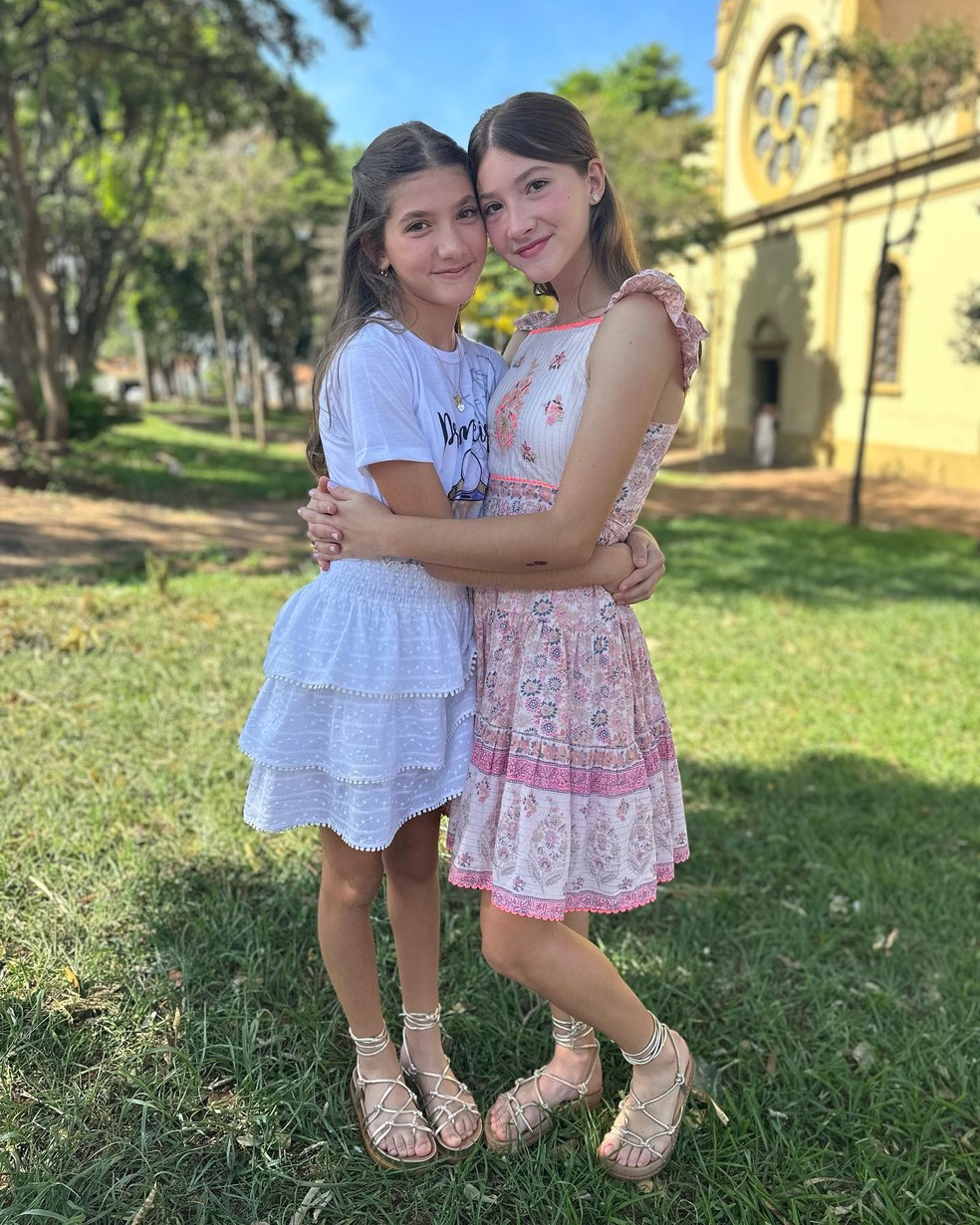Luiza e Lara, filhas de Daniel e Aline de Pádua — Foto: Instagram