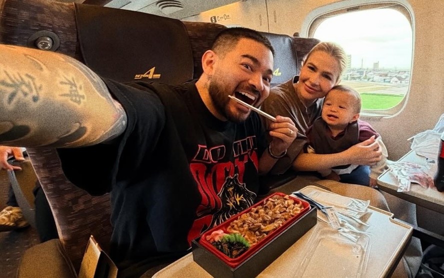 Yudi e Mila Braga com o filho, Davi Yudi