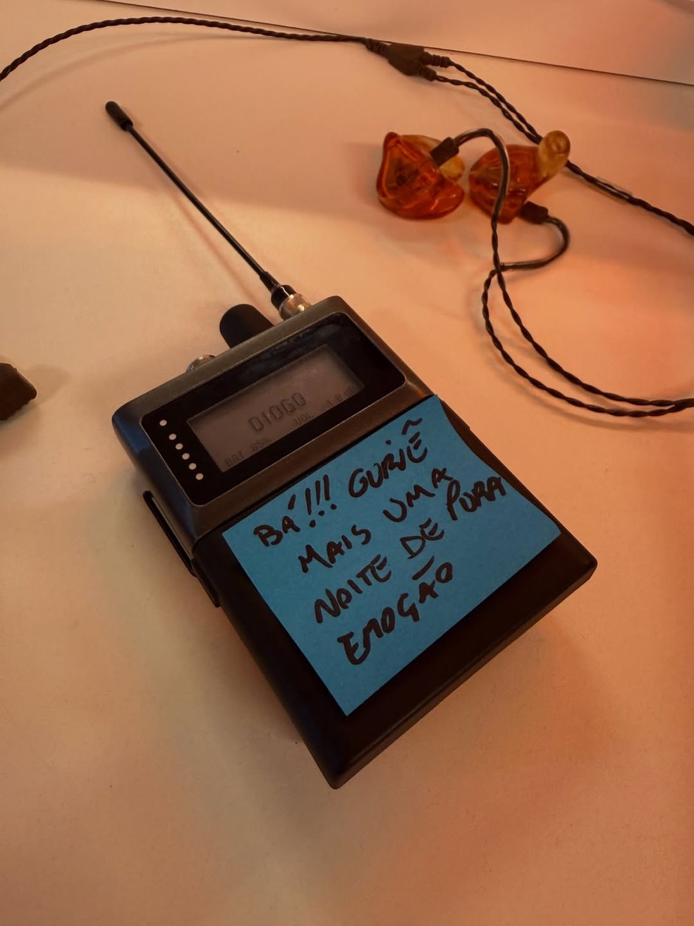 Diogo Nogueira abre álbum de fotos em Fernando de Noronha — Foto: Reprodução/Instagram