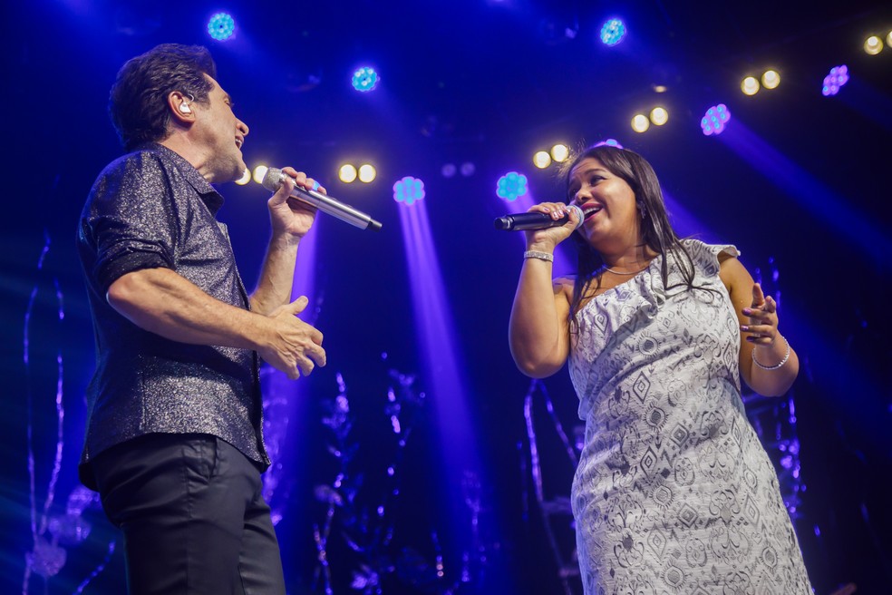 Daniel faz dueto com J�ssica, filha de Jo�o Paulo, em SP � Foto: Patr�cia Devoraes/Brazil News