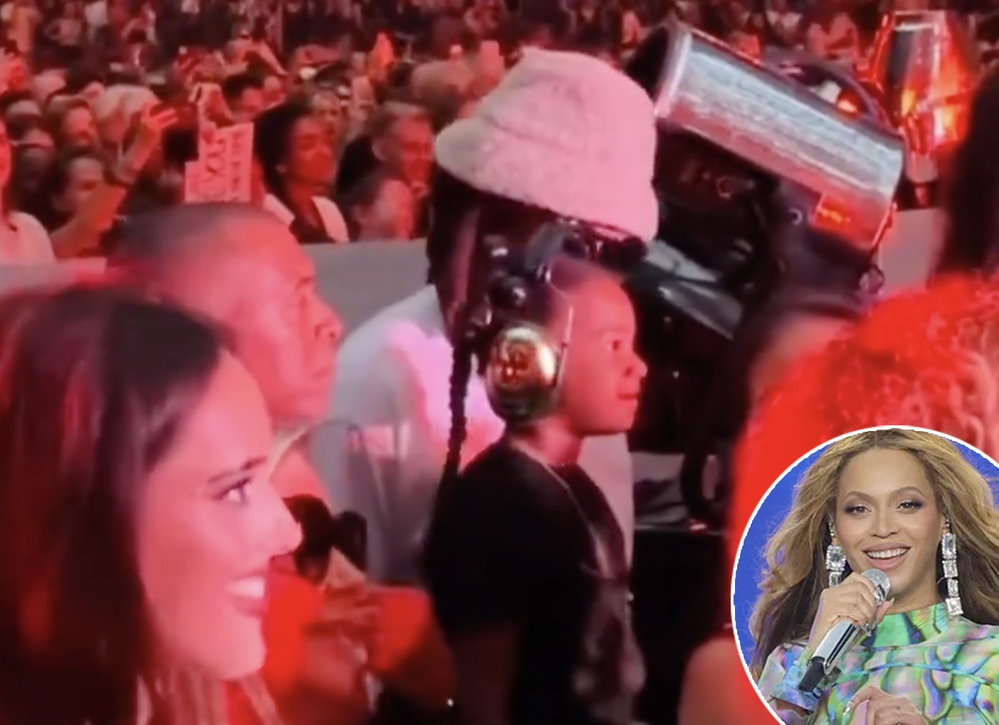 Caçula de Beyoncé, Rumi Carter acompanha show da mãe ao lado do pai, Jay-Z