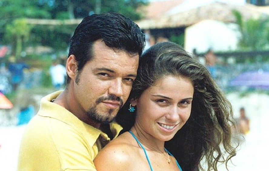 Giovanna Antonelli, novata em novelas da TV Globo, contracenou com Felipe Camargo