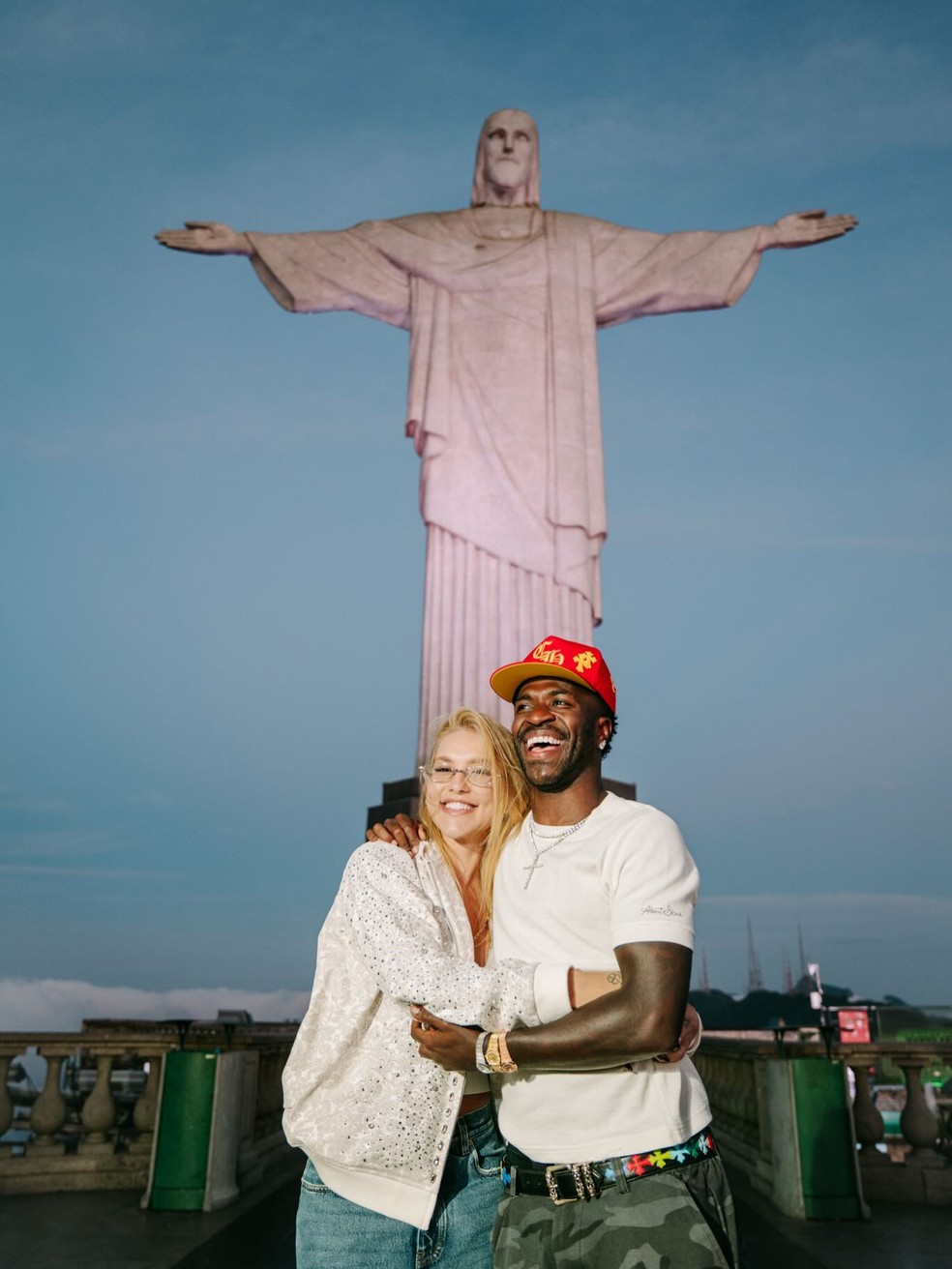 Virginia Fonseca abre álbum de visita no Cristo Redentor — Foto: Reprodução/Instagram