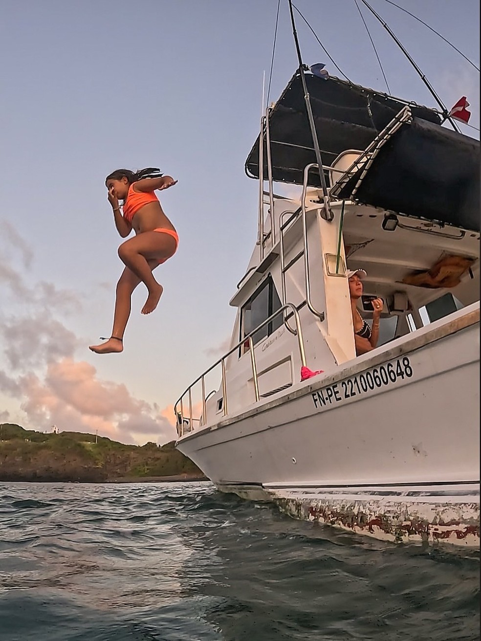 Deborah Secco abre &aacute;lbum de fotos de viagem com Maria Flor a Noronha &mdash; Foto: Reprodu&ccedil;&atilde;o/Instagram